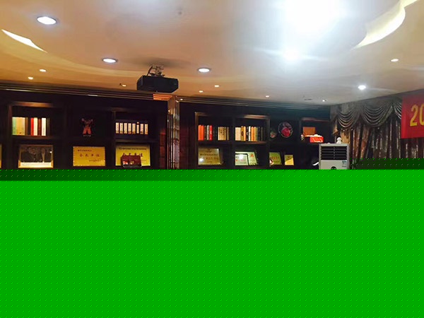 祝賀2016贛州經濟人物聯(lián)誼座談會圓滿成功舉行 