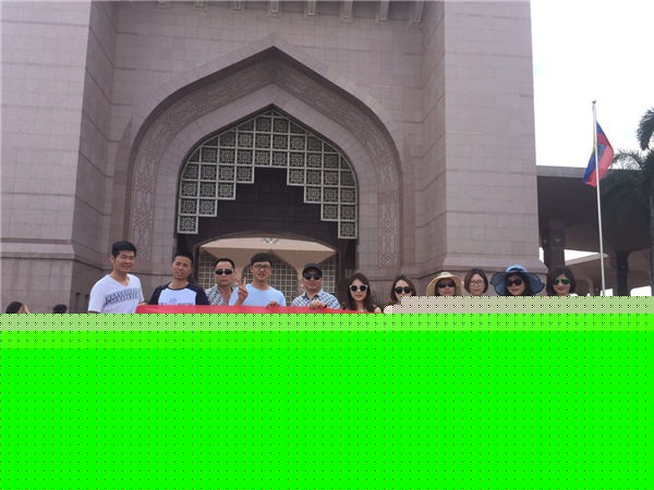 人和集團(tuán)新馬旅游 